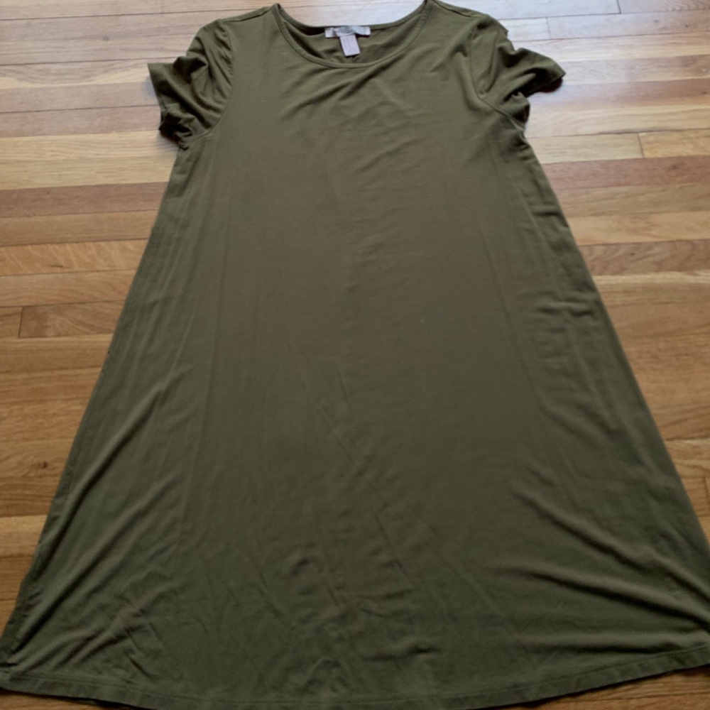 Olive green t-shirt dress